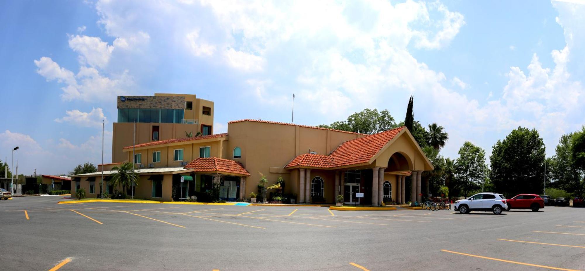 巴扎莱尔贝斯特韦斯特酒店 Montemorelos 外观 照片