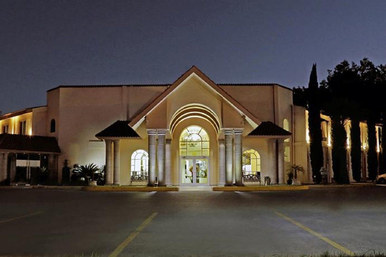 巴扎莱尔贝斯特韦斯特酒店 Montemorelos 外观 照片